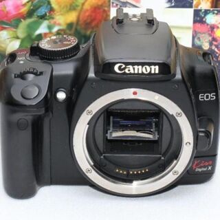 ❤️新品カメラバッグ付き❤️Canon EOS kiss X レンズセット❤️①