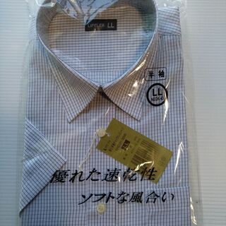【新品】ドレスシャツ　LL-半袖　首周り43cm　LIFELEX...