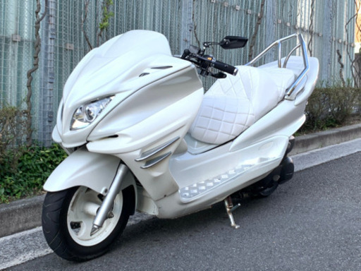 大人気‼︎ オールホワイトフルカスタム‼︎【YAMAHA マジェスティ】LED付き‼︎
