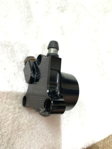 ＺＺＲ用握りが軽くなる。付けてる人がまずいないプロドラック製　マスターシリンダー ZZR用握りが軽くなる。付けてる人がまずいないプロドラック製 マスター