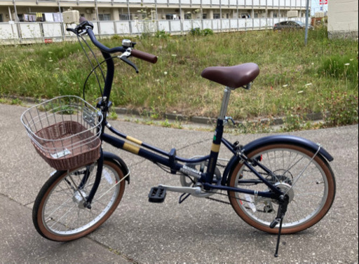 【ありがとうございました】折りたたみ自転車【ほぼ新品】