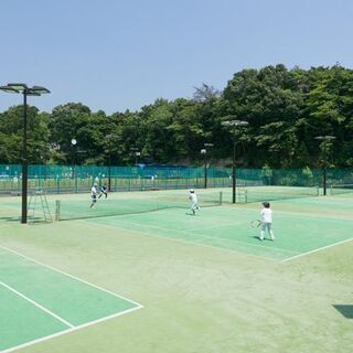 【テニス】8/8に一緒にプレイしてくれる人を募集します！
