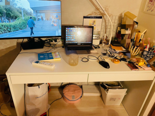 勉強机 値段交渉可能 アンティークな勉強机ぶ➕椅子 セット値段交渉可能