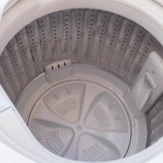オープン記念サマーバーゲン超美品2015年式洗濯機ハイアール7.0㎏/JW-K70H/ホワイト/「高濃度洗浄機能」で汚れを芯から引き剥がす「風乾燥」搭載!!洗濯機/Y-0428-109 − 大阪府