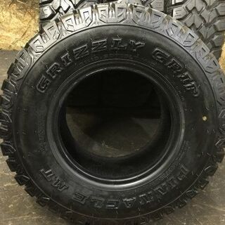GRIZZLY GRIP PINNACLE MT 31X10.50R15LT 15インチ 夏タイヤ 4本 バリ 