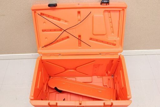 Husqvarna ハスクバーナ チェンソーボックス ② (D4171antkY)