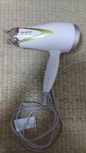 【 美品 】コイズミ HUGE ドライヤー