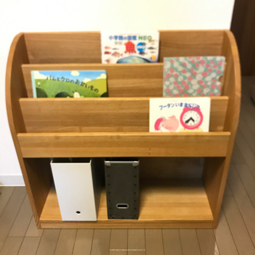 絵本ラック