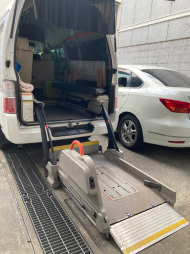 日産キャラバン 8ナンバー リフト 自作ベッド トランポ Jiyoung 大阪の日産の中古車 ジモティー