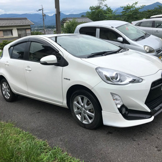 2年車検2年保証付き2015Toyota Aqua G