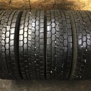 BS M800 215/70R17.5 123/121J 17.5インチ トラックタイヤ スタッドレス ミックス 4本 バリ溝 ライトトラック等　(MTB120) クレジットカード QR決済可能