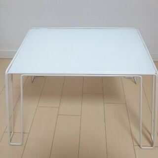 【お譲り先決定】IKEA ガラスミニテーブル