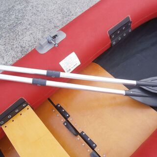 ☆中古品 美品 アキレス手漕ぎゴムボート 4人乗り サイズ256ｘ120ｍｍ☆
