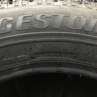 BS BLIZZAK VRX 215/60R17 17インチ スタッドレス 4本 バリ溝 