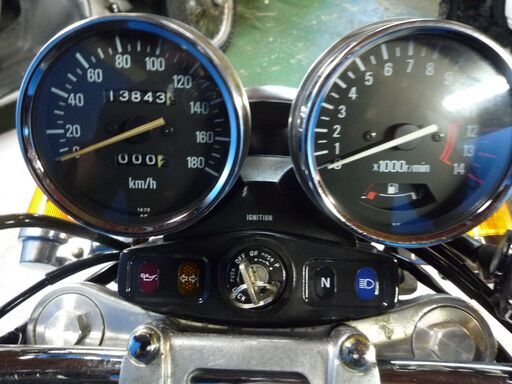 KAWASAKI ゼファー400-2 黒/赤 車検残R3/11月 名変で乗れます