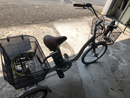 【決まりました！】フランスベッド　リハテック　Reha tech 電動アシスト三輪自転車　ASU-3WT3　 決まりました！】フランスベッド リハテック Reha tech 電動アシスト