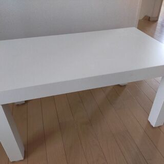 IKEA　小テーブル　白