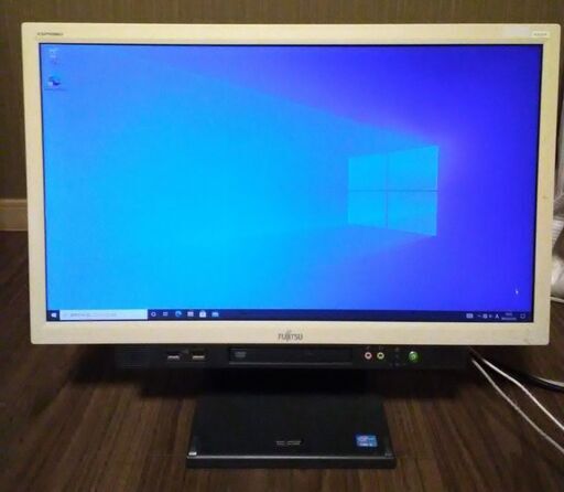 【値下げしました】富士通 ESPRIMO 一体型PC Core i5 23型ワイド画面+デュアルモニタ