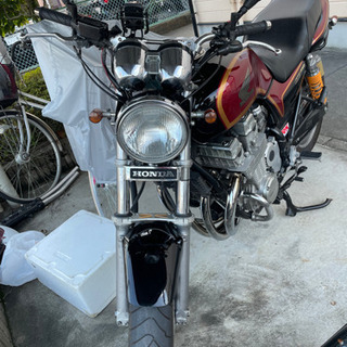 CB750  RC42  車検有り(令和3年12月)赤黒 前期排ガス規制以前 CB750 RC42 車検有り(令和3年12月)赤黒 前期排ガス規制以前