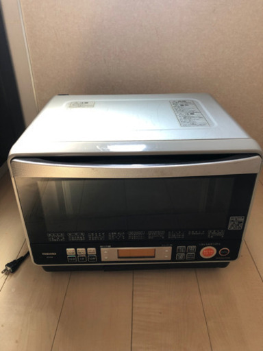 TOSHIBA 過熱水蒸気オーブンレンジ 石窯ドーム スチームオーブンレンジ 東芝 電子レンジ　ER-KD8(H) ライトグレー