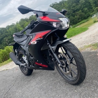スズキ GSX-R125 マットブラック 中古美車