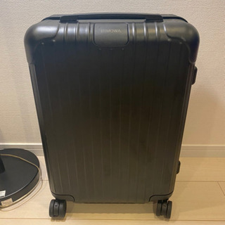 リモワ　スーツケース　定価8.8万円　小傷あり