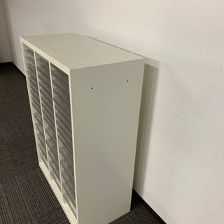 キャビネット(2台あり)