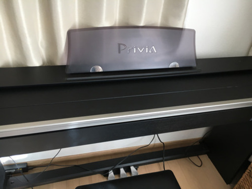 電子ピアノ