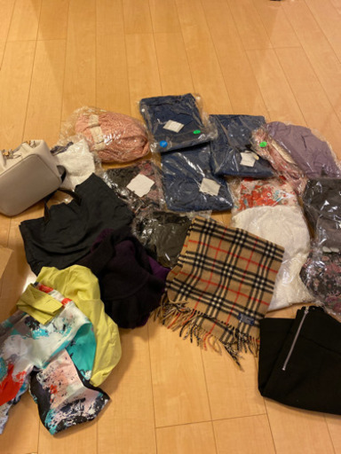 洋服まとめ売り