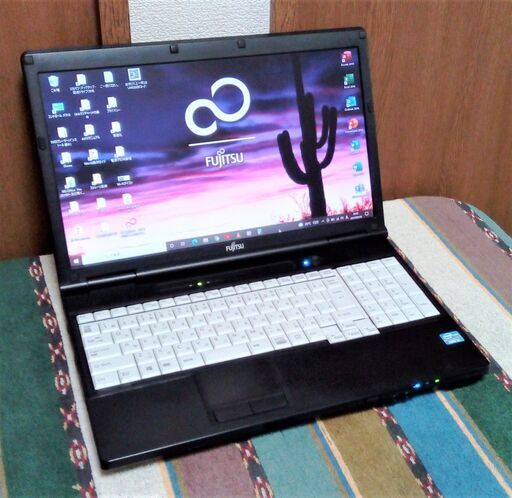 特価！/FUJITSU LIFEBOOK/高性能Core i5/光速☆彡SSD128GB+大容量！HDD320GB(外付け)/快適♬メモリ8GB/DVDSマルチ(コピー可)/Microsoft Office 2019✎/すぐ使えるWindows10♪/すぐ繋がるWi-Fi/HDMI/光速☆彡USB3.0/10キー付きKB/点検整備清掃済み/✅送料無料♪/No,10726