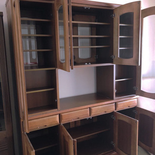 大型食器棚　大幅値下げ