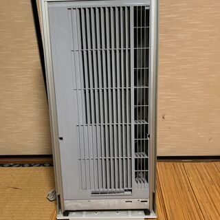 季節、空調家電 2009年製 コロナ 窓用エアコン 枠付・リモコン有