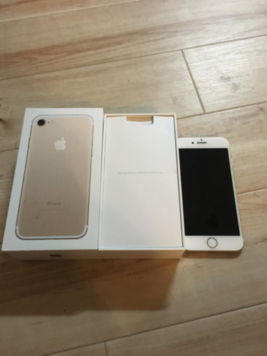 iPhone7 128G ゴールド　SIMフリー