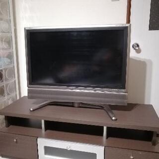SHARP32型液晶テレビとテレビ台