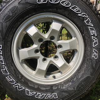 ハイエース、デリカ、4WD、タイヤホイルセット　15インチ