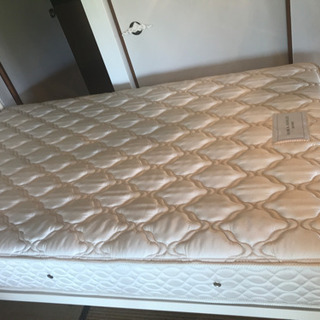 フレームのみも可【ローラアシュレイ】 ベッドフレーム＋マットレス