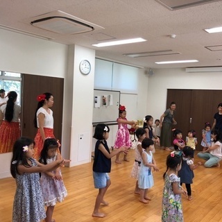 親子フラダンス体験会