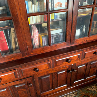 北海道家具？食器棚　