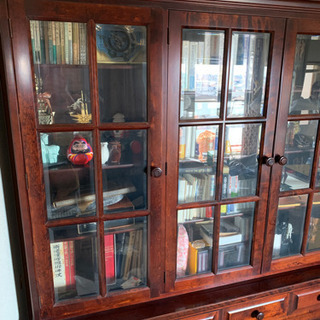 北海道家具？食器棚　