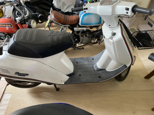 ご成約ありがとうございましたスズキ　ジェンマ　50cc スクーター