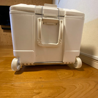 Daiwaのクーラーボックス　SU-8000