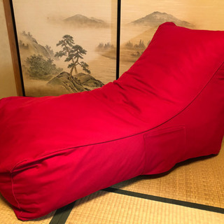 【ネット決済】赤の座椅子？1人用ソファー？？