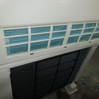 2014 Toshiba 12 畳、無料エアコン設置。