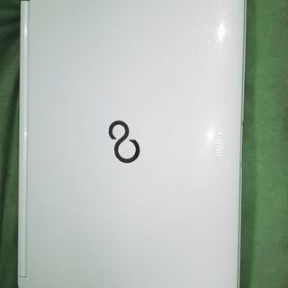 LIFEBOOK(FUJITSU)/Core i5/SSD180GB/メモリ4G/ホワイト LIFEBOOK(FUJITSU)/Core i5/SSD180GB/メモリ4G/ホワイト
