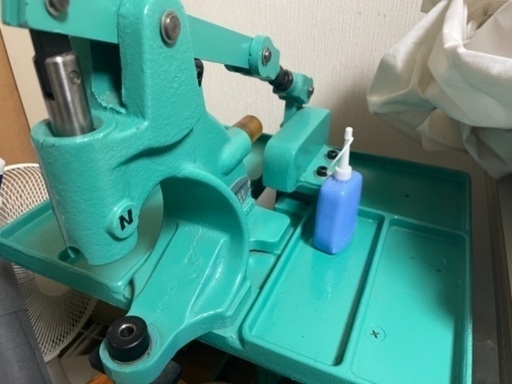 プレス機 足踏みタイプ フットプレス機 アメリカンホック ホック ハトメ ボタン打ち機 スコービル・ジャパン YKK