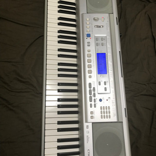 【ネット決済】電子ピアノ　CASIO CTK-810