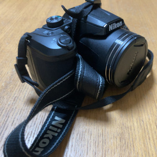 Nikon b500 