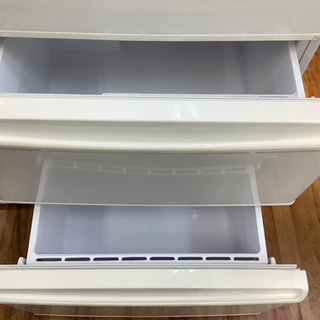店頭販売のみ】AQUAの3ドア冷蔵庫『AQR-271E』入荷しました