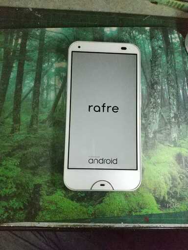 au KYV40とAQUOS SHV37au両方解除済み端末