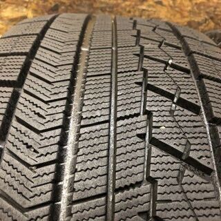 BS BLIZZAK VRX 225/55R17 17インチ スタッドレス 4本 バリ溝 エクストレイル スカイライン フーガ インプレッサXV等　(VTI389) クレジットカード QR決済可能
